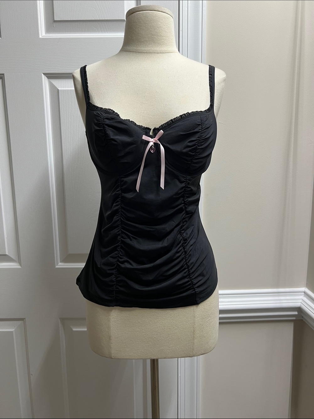 Victoria's Secret Black Camisole top Shapewear bra large L NWOT